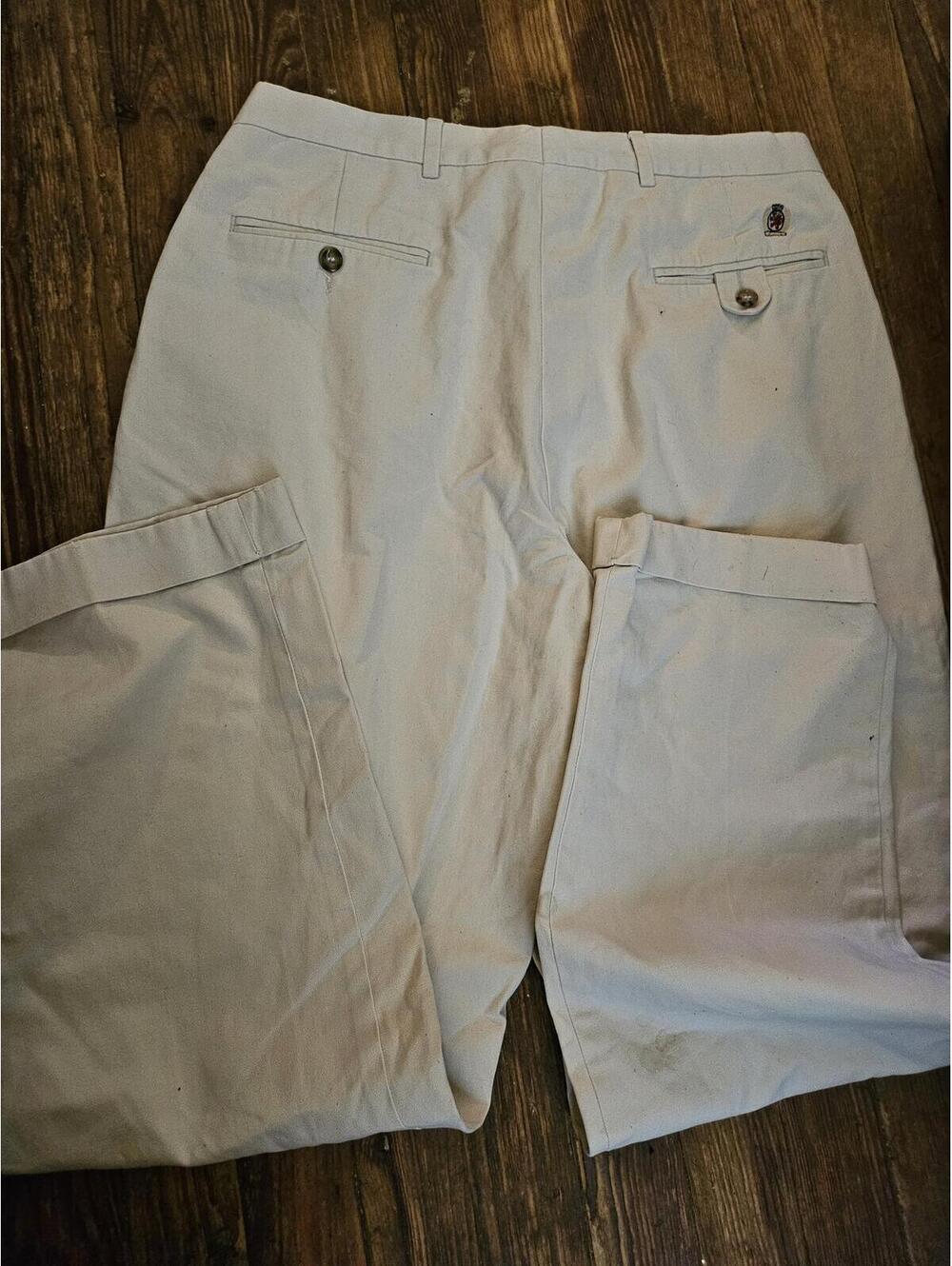 Mens Tommy Hilfiger Khaki Cotton Pleated Cuffed Chino Pants sz 34x31 - stains